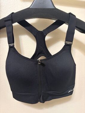 PINK Victoria's Secret Black Front-Zip Racerback Sports Bra with Molded Cups